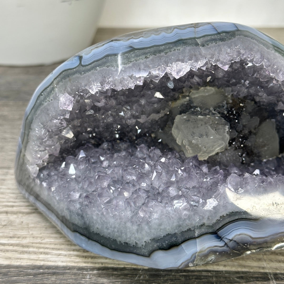 Blue Agate &amp; Amethyst Natural Geode - STGE0036
