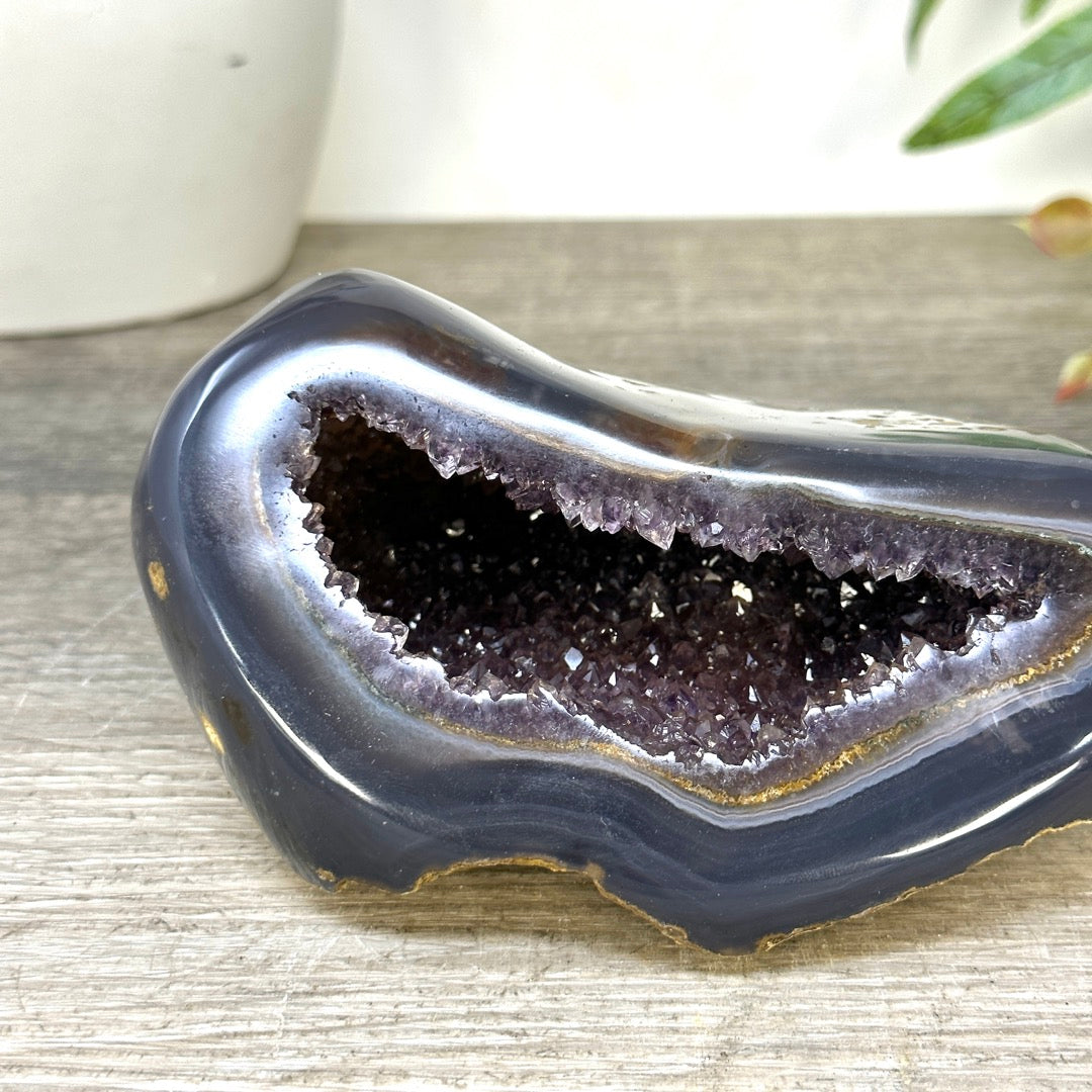 Blue Agate &amp; Amethyst Natural Geode - STGE0074