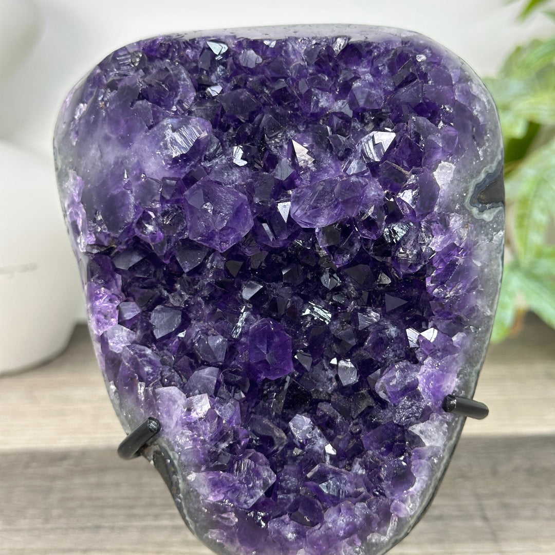 Natural uruguayan Amethyst Cluster on Stand - MWS3270