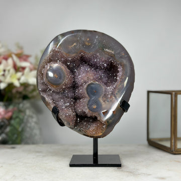 Stunning Amethyst & Agate Crystal with Stalactite Eyes Drawings: Ideal for Home Decoration or Gift - MWS0837