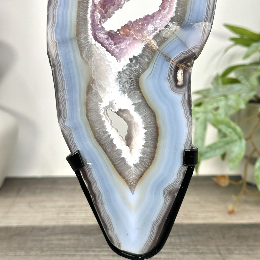 Unique Natural Agate, Amethyst &amp; Quartz Geode Slice portal - MWS3244
