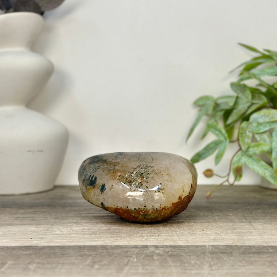 Yellow Sugar Druzy Quartz Geode - STGE0060