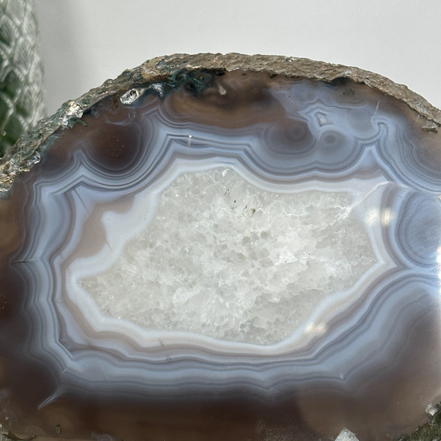 Natural Agate &amp; Quartz Stone Slice for Home Decor - SLC0016