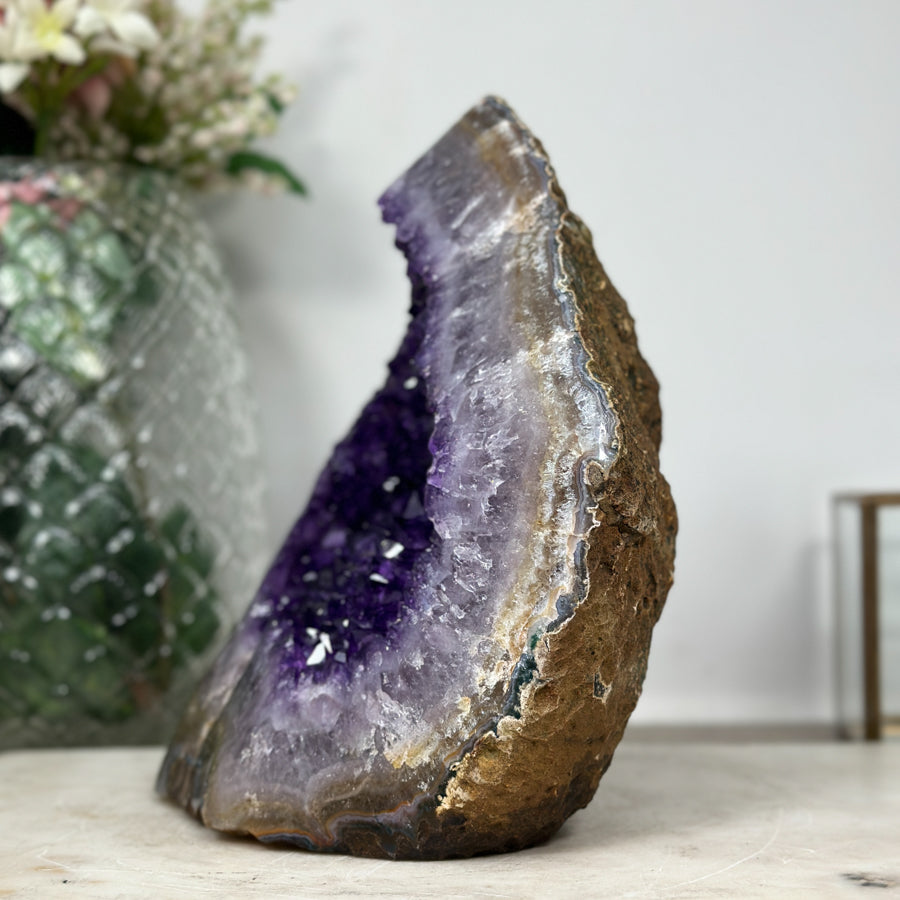 Stunning Large Amethyst Geode, Top Quality Crystals - CBP1071