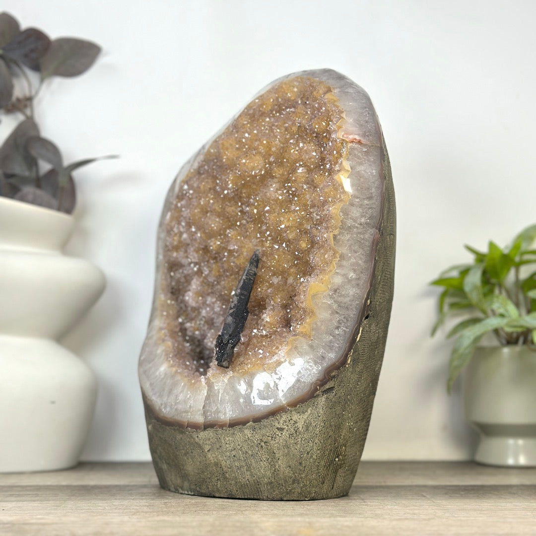 Natural Uruguayan Amethyst Cathedran Cave with tunning Green Jasper Shell - CBP1406