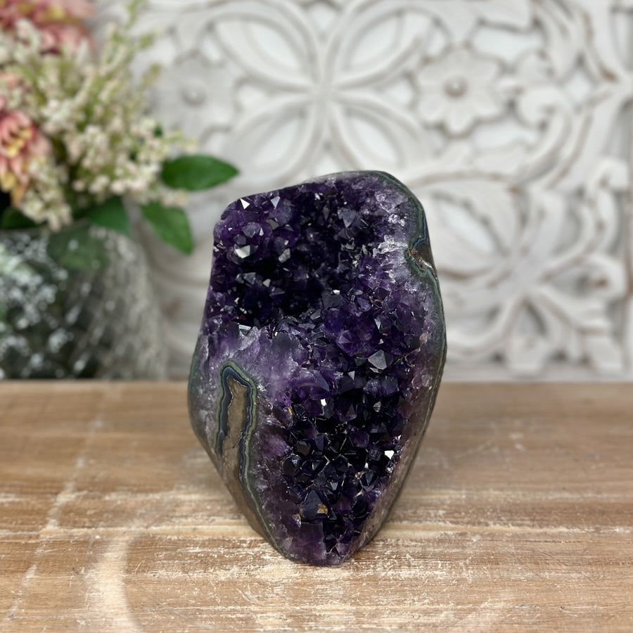Natural Amethyst Cathedral from Uruguay – Hand-Polished for Positive Energy Flow
