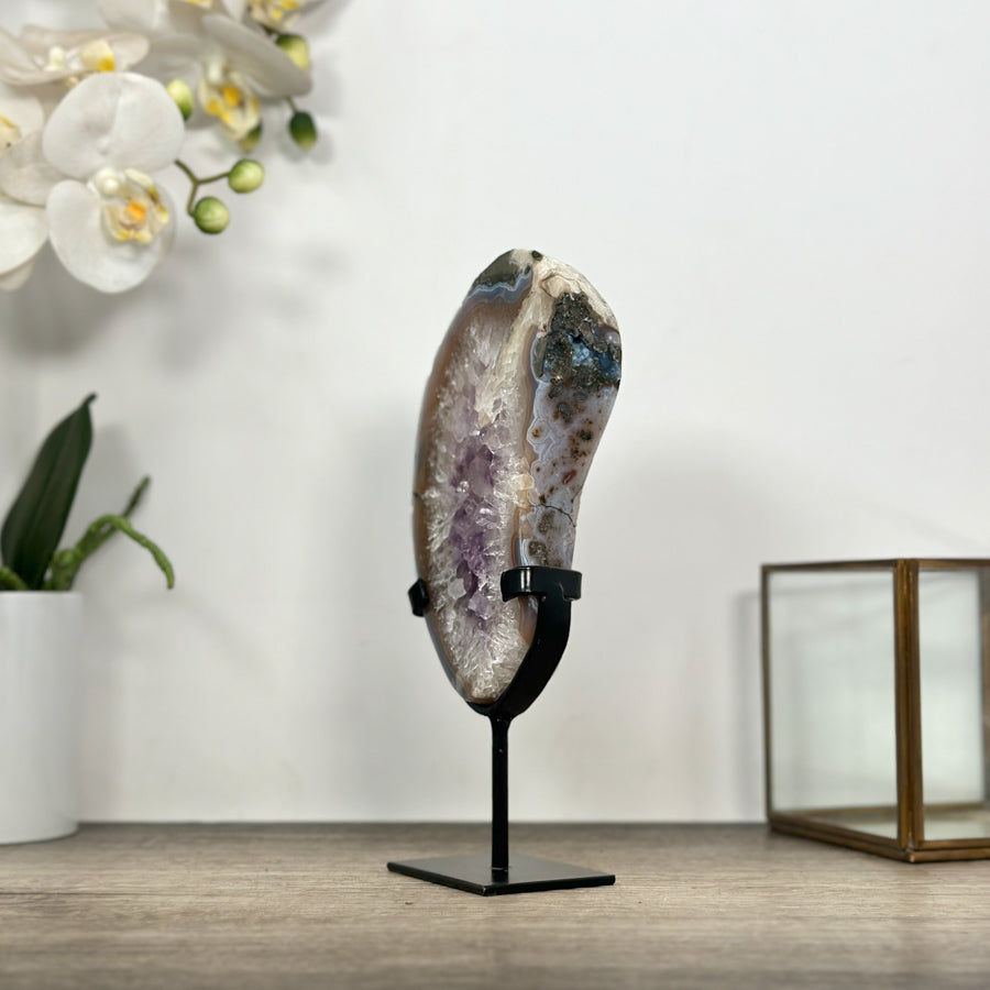 Natural Quartz &amp; Amethyst Stone Slice on Stand - MWS3008