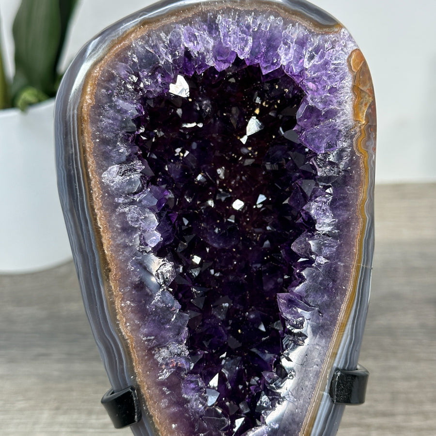Natural Agate &amp; Amethyst Geode, Stand included - MWS2173