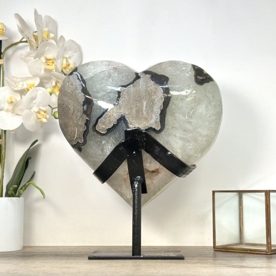 Huge Natural Quartz Druzy Stone Heart Carving - HST0322