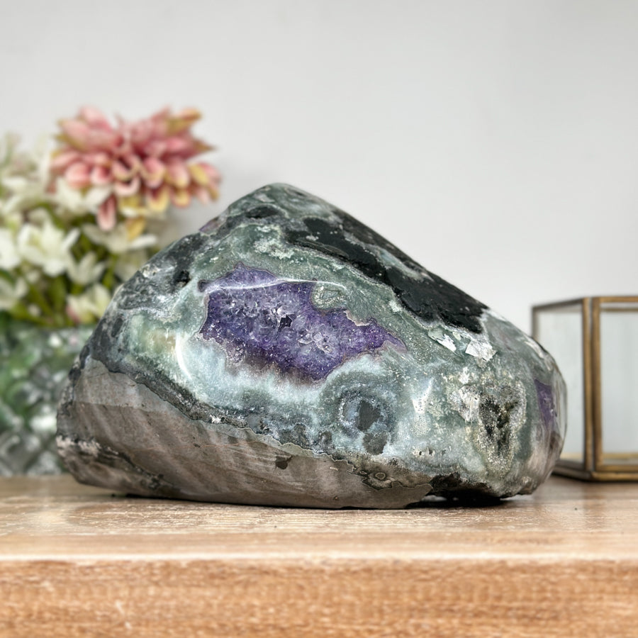 Amethyst Geode with Green Jasper Shell &amp; Deep Purple Crystal Cavity - STGE0009
