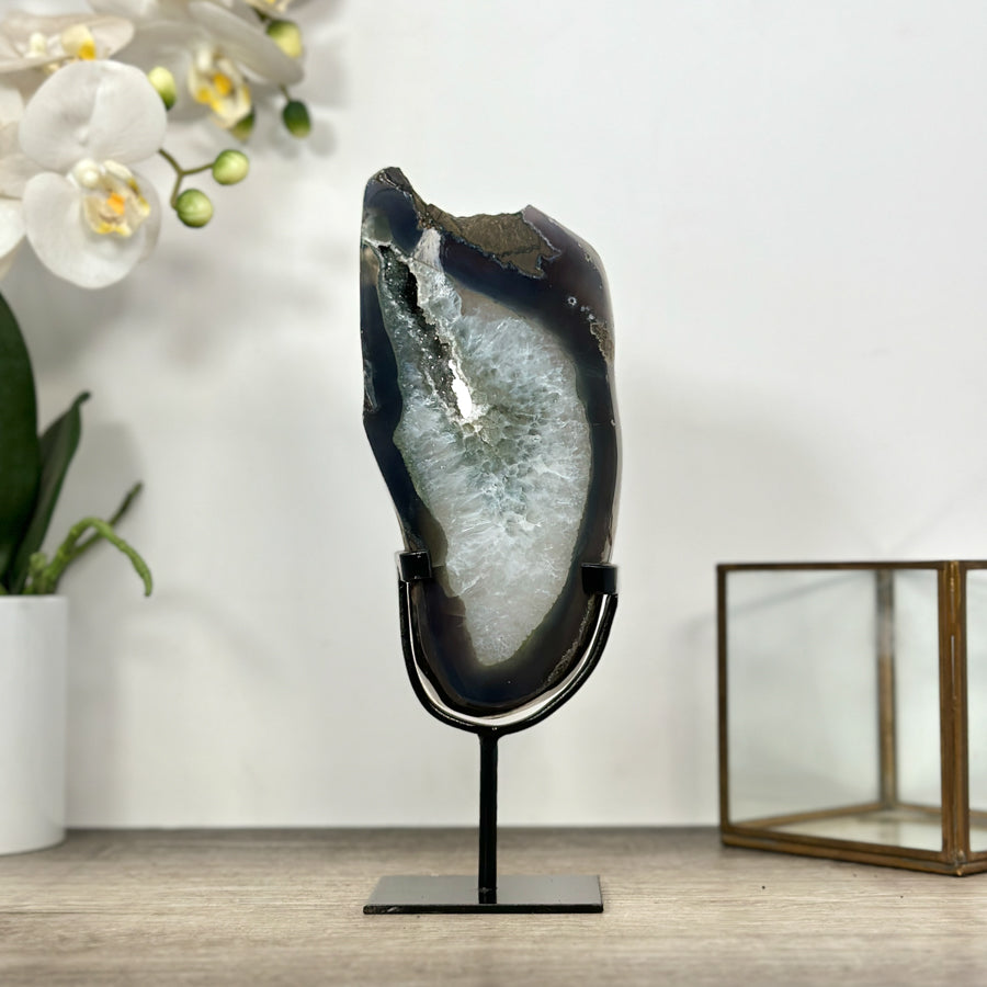 Natural Agate &amp; Quartz Stone Slice - MWS3001