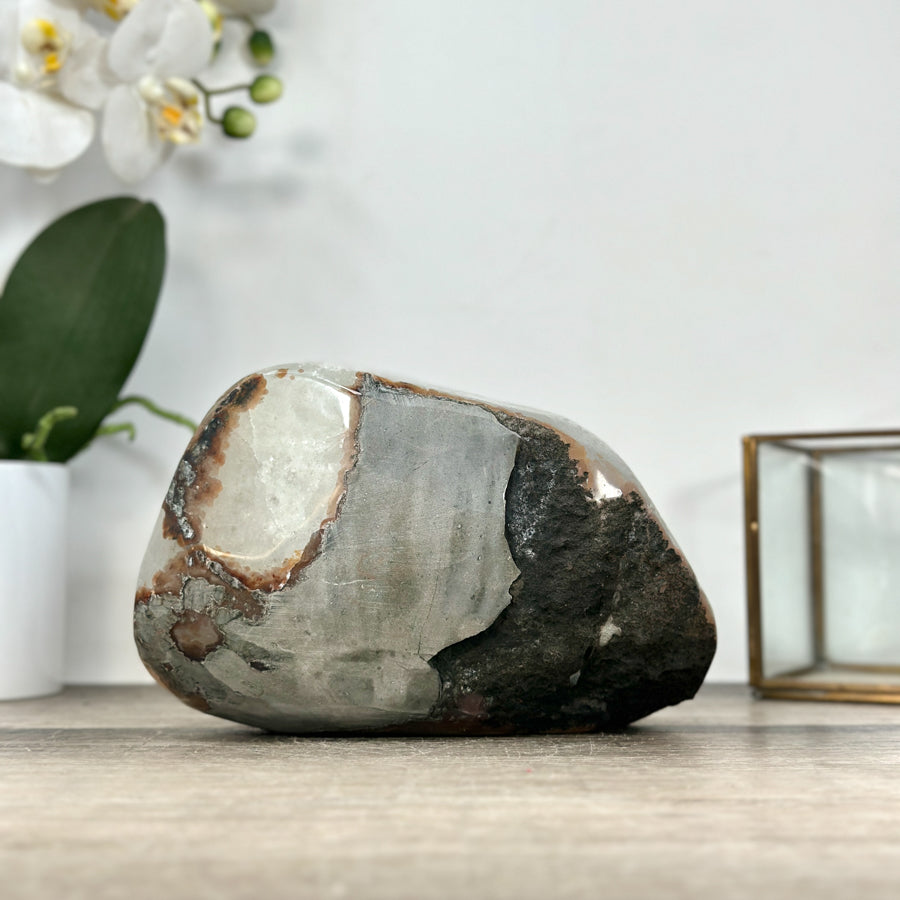 Quartz Sugar Druzy Stone Geode Centerpiece - STGE0028