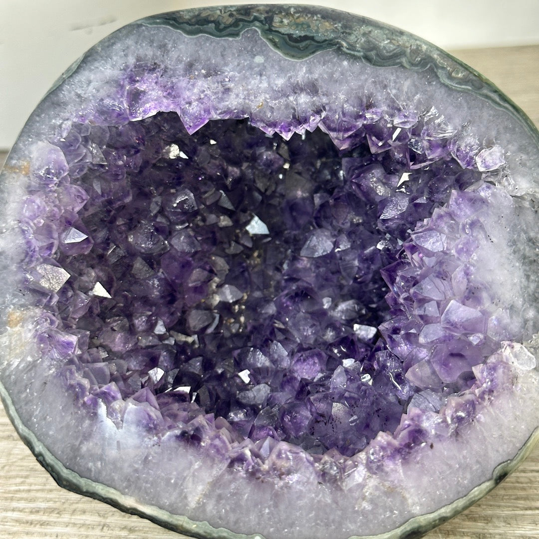 Natural Uruguayan Amethyst Geode - STGE0037