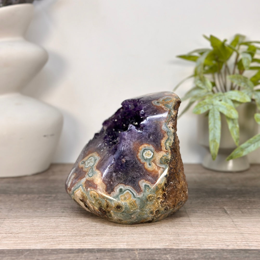 Natural Amethyst &amp; Jasper Stone Geode from Uruguay - STGE0094
