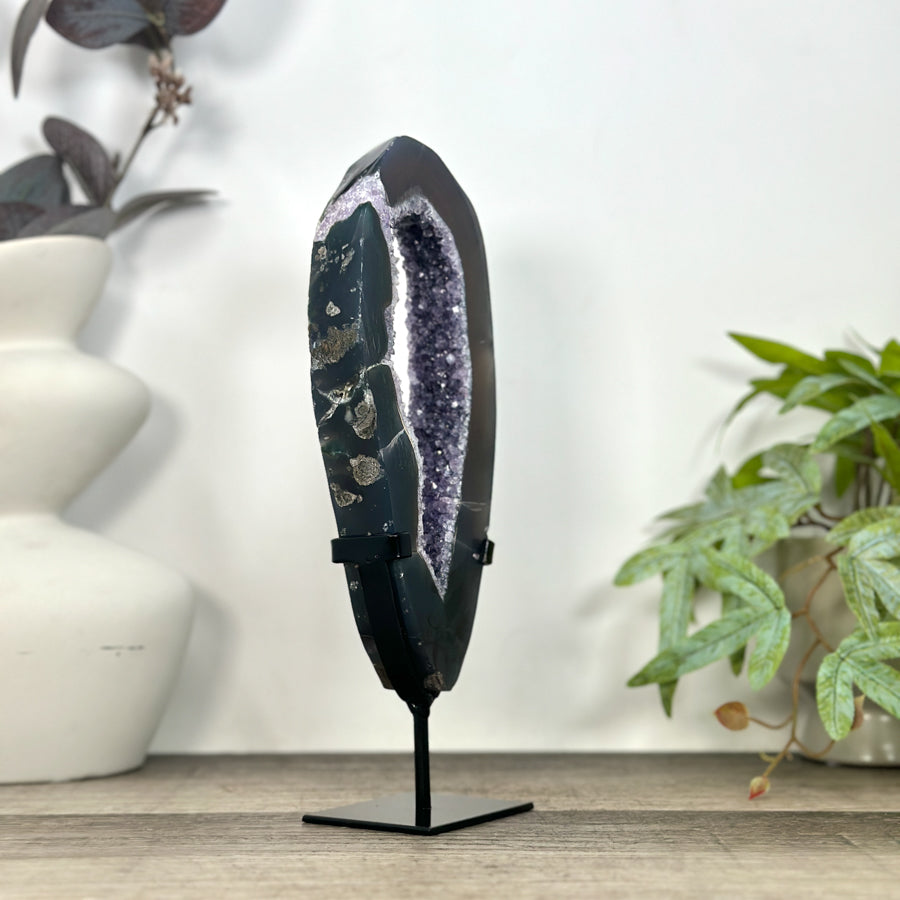 Natural Agate &amp; Amethyst Geode Slice Portal - MWS3243