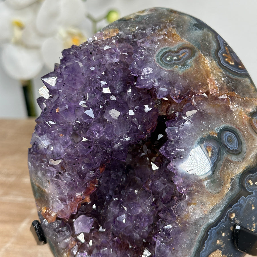 Beautiful Amethyst Crystal Geode wiith Metallic Stand - MWS1604