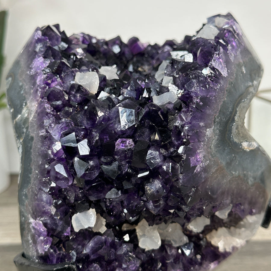 Natural Amethyst Geode with Deep Purple Crystals – Unique Mineral Display Piece - MWS2818