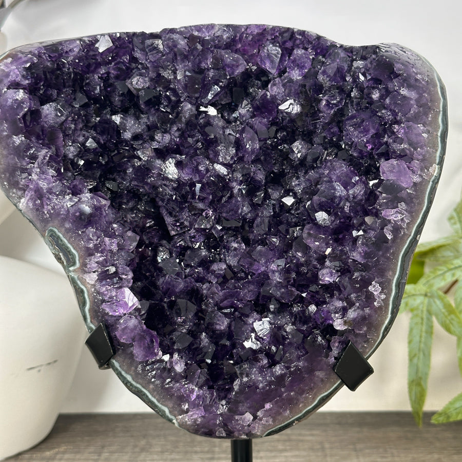 Natural uruguayan Amethyst Geode on Stand - MWS3164