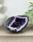 Uruguayan Amethyst geode with agate Shell - STGE0044