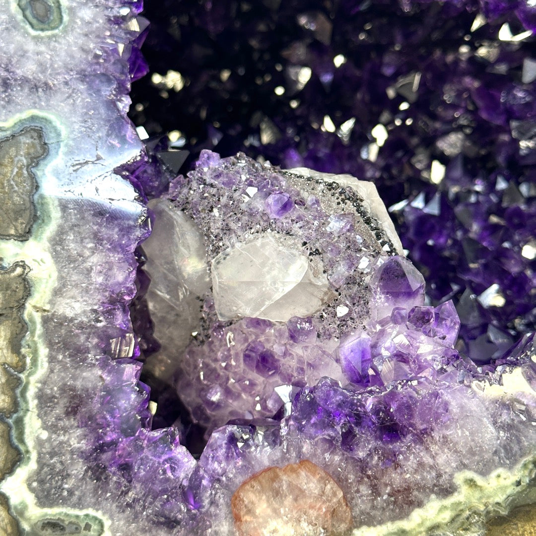 Huge A Grade Amethyst Geode with unique Calcite Crystal Formation - STGE0055