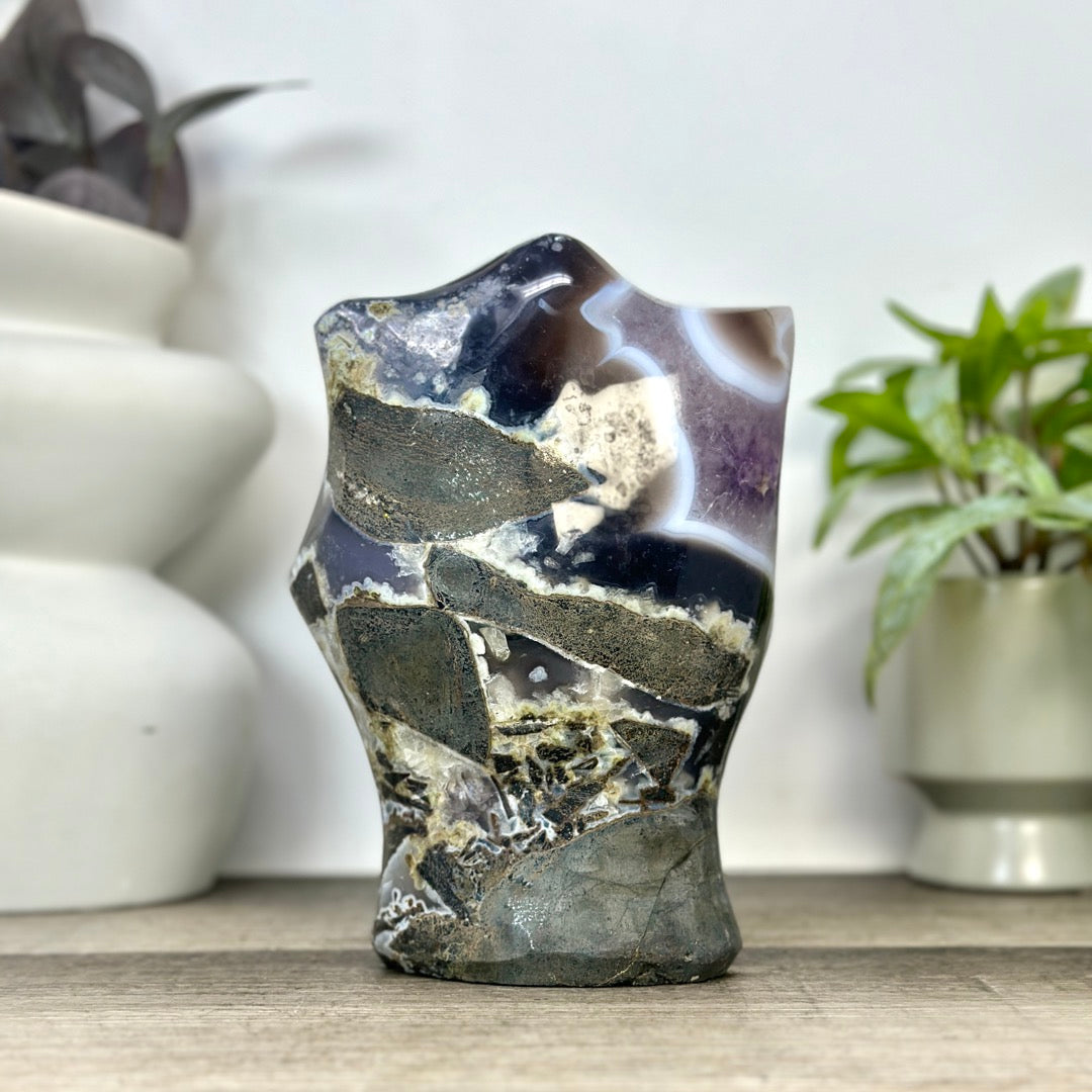 Uruguayan Amethyst &amp; Quartz Arte Statement Piece - CBP1394