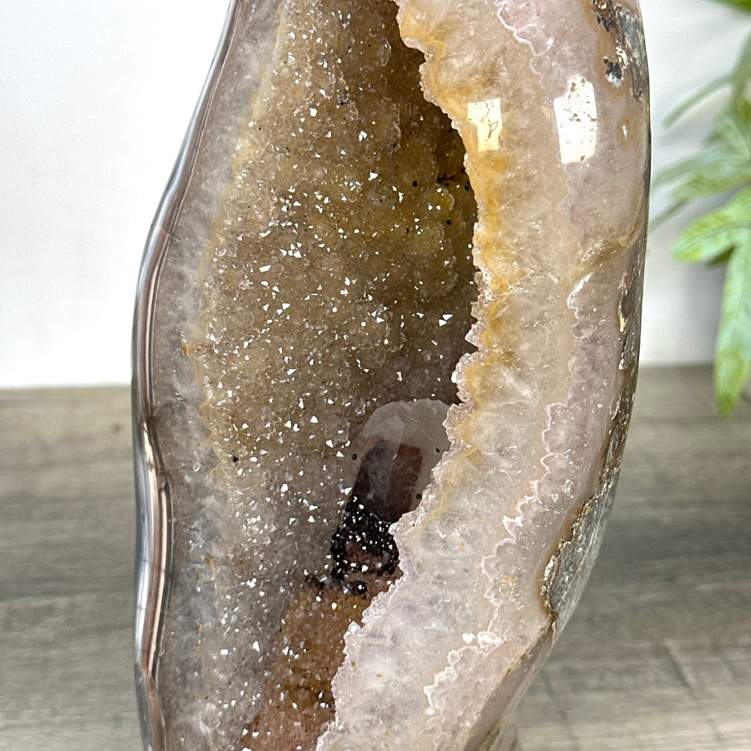 Natural Uruguayan Quartz Geode with Calcite formation Statement Piece - CBP1435