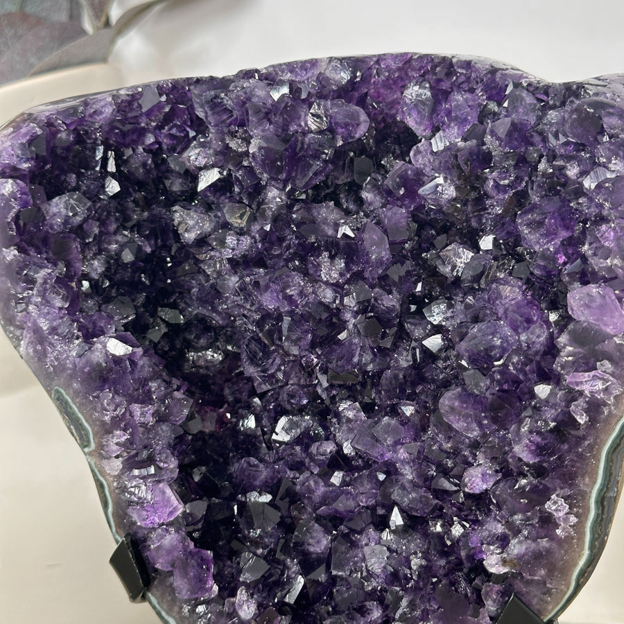 Natural uruguayan Amethyst Geode on Stand - MWS3164