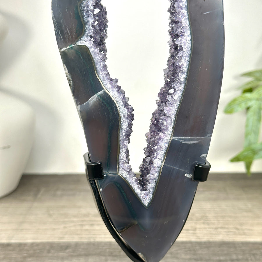 Natural Agate &amp; Amethyst Geode Slice Portal - MWS3243