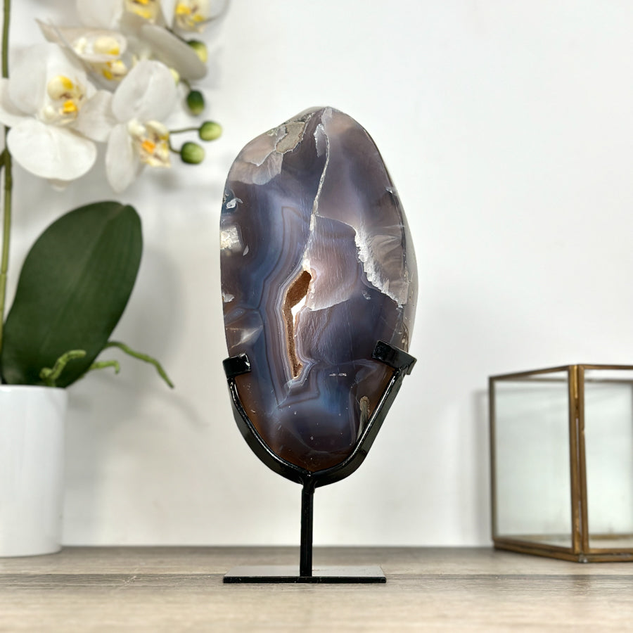 Agate Slice on Metal Stand with Natural Druzy Center - MWS2913
