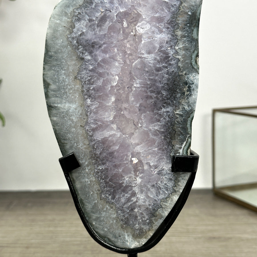 Natural Quartz Stone Slice on Metal Stand - MWS3014