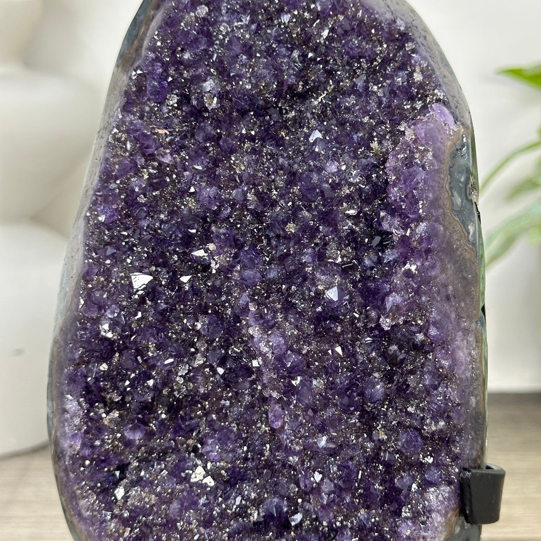 Uruguayan Amethyst Crystal statement piece with Green Jasper Shell - MWS3357