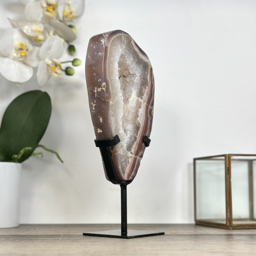 Jasper &amp; Quartz Slice with Druzy Crystals - Stand included - MWS2923