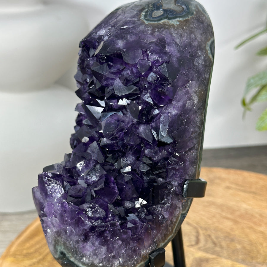 Top Grade Natural Amethyst Stone Statement Piece - MWS3054