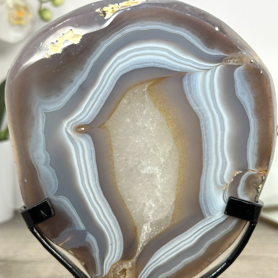 Blue Banded Agate &amp; Quartz Stone Slice on Metal Stand - MWS3012