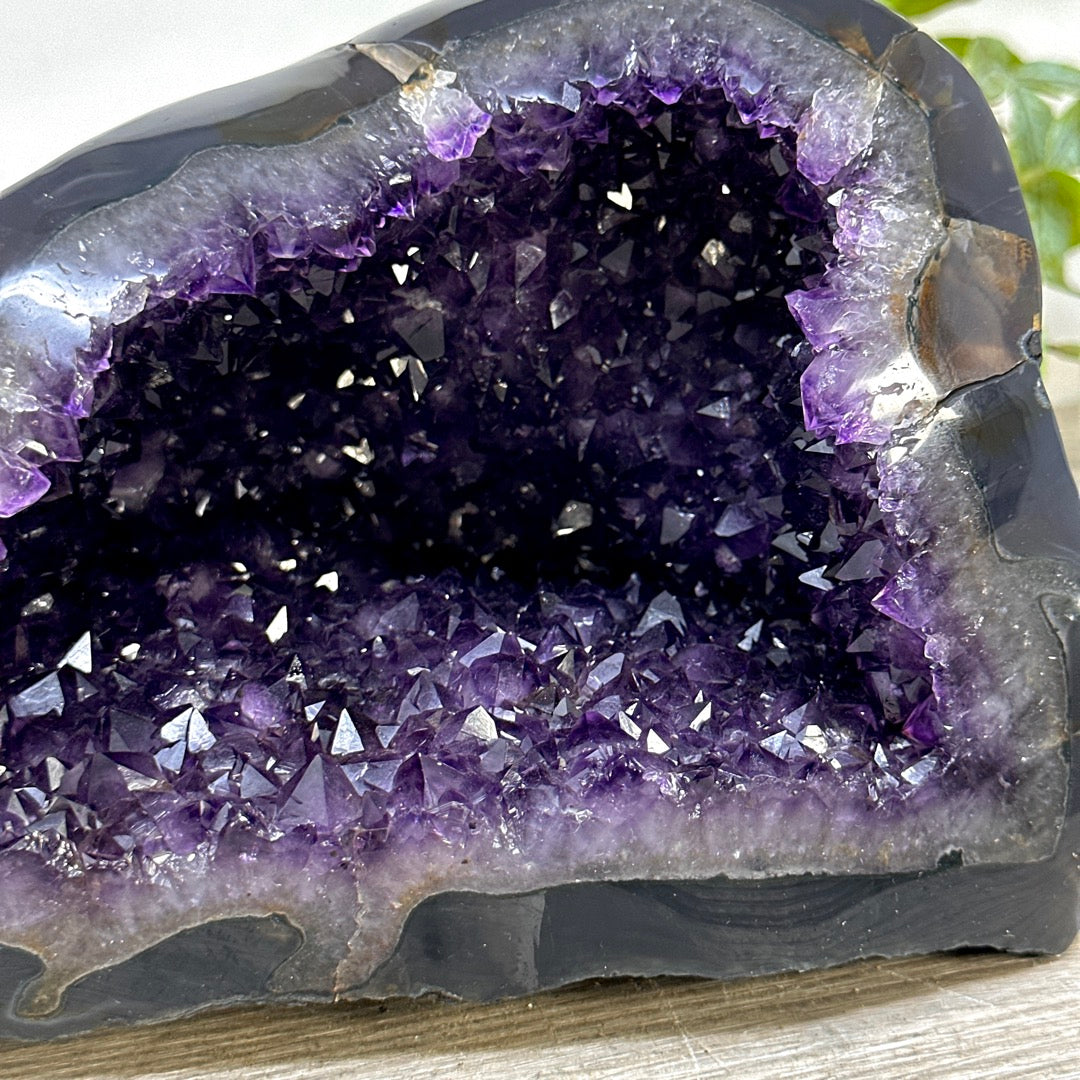 Top Quality Natural Amethyst Stone Geode - STGE0101