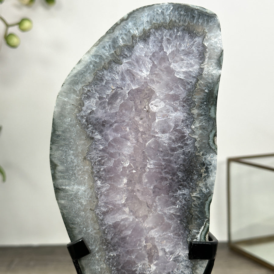 Natural Quartz Stone Slice on Metal Stand - MWS3014