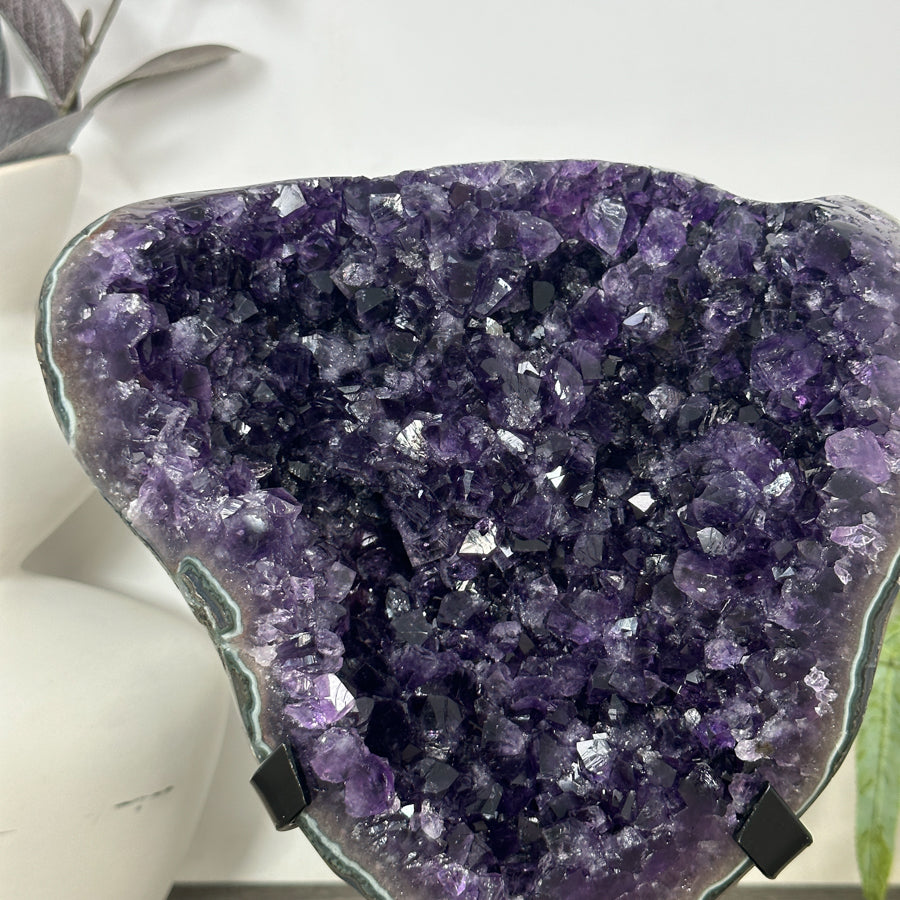 Natural uruguayan Amethyst Geode on Stand - MWS3164