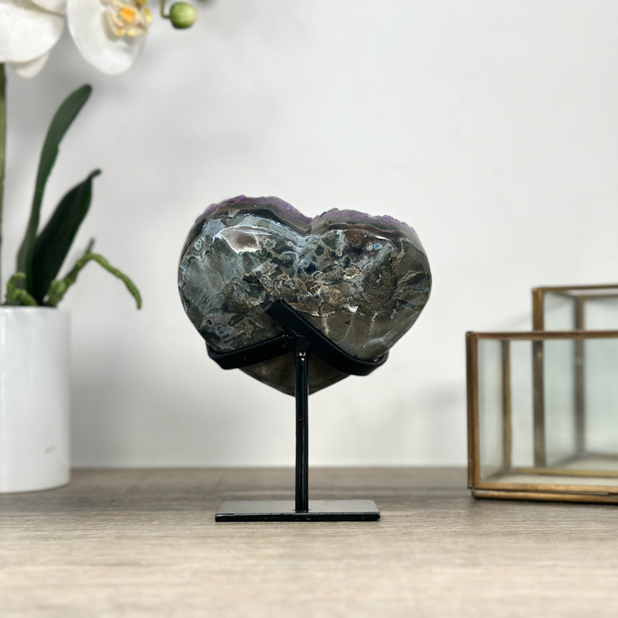 Natural Amethyst Stone Heart Carving with Stand - HST0309