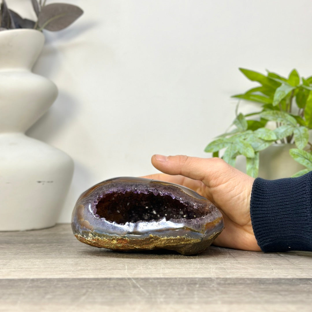 Natural Amethyst Geode with agate Shell - STGE0117