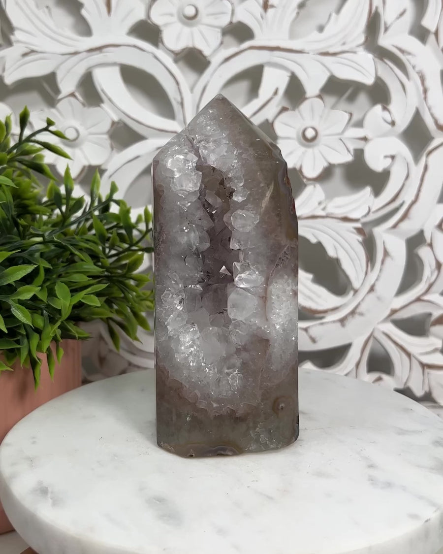 Natural Stone Obelisk Geode  - STP0106