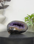 Natural Amethyst Stone Geode from uruguay - STGE0111