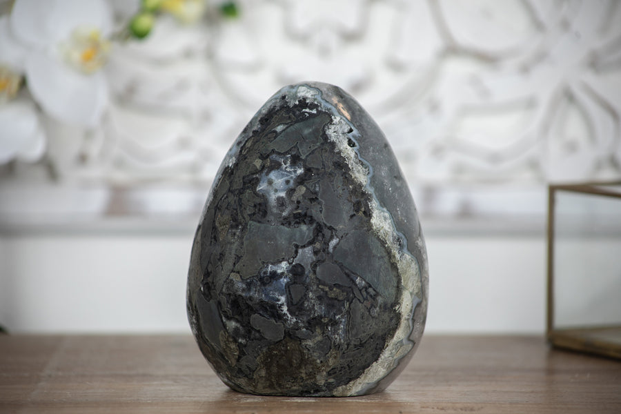 Beautiful Quartz Druzy Stone Egg - STE0038