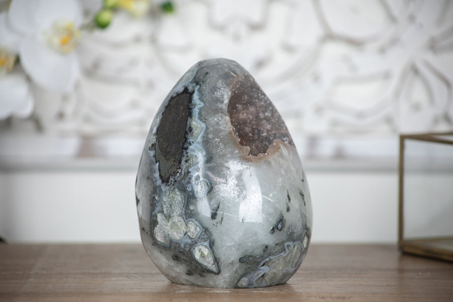 Beautiful Quartz Druzy Stone Egg - STE0038