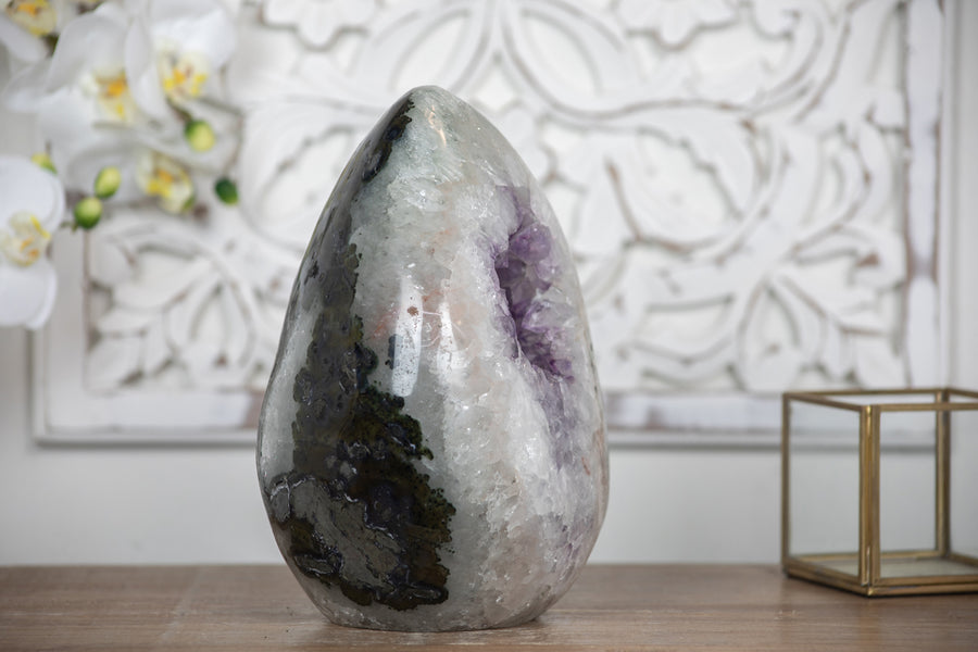 Stunning Huge Amethyst & Quartz Stone Egg Geode - STE0021