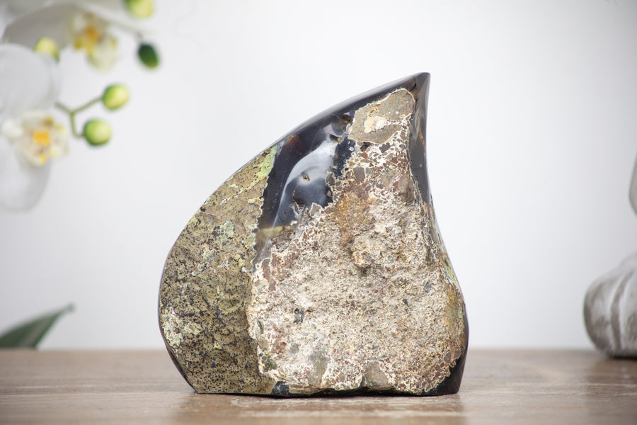 Outstaning Large Natural Druzy Crystal Flame Geode - FST0033