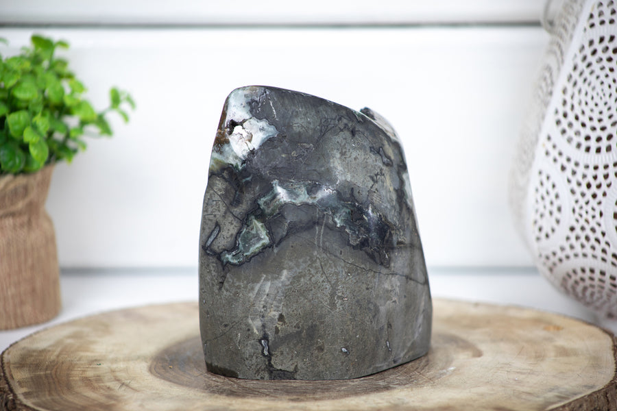 Unique Japser Druzy Formation - GQTZ0087 - Southern Minerals 