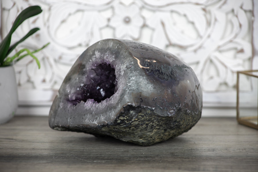 Outstanding Natural Amethyst Stone Geode - AMGE0077